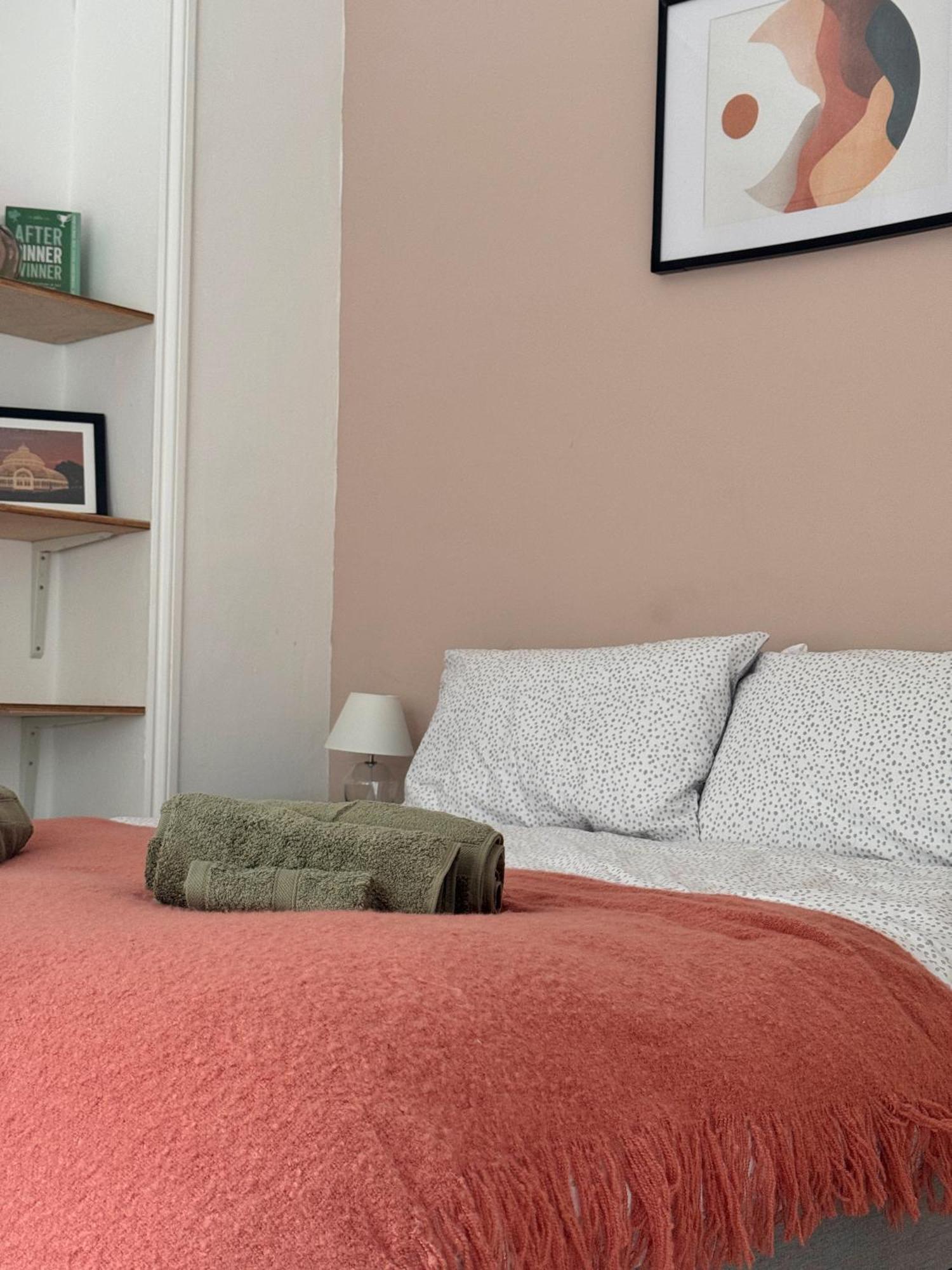 Quaint Apartment In Central Brighton - Sleeps 2 To 6 Екстер'єр фото